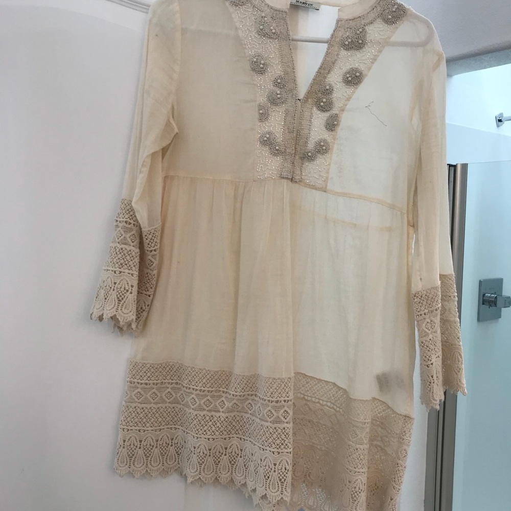 Gorgeous top with intricate work